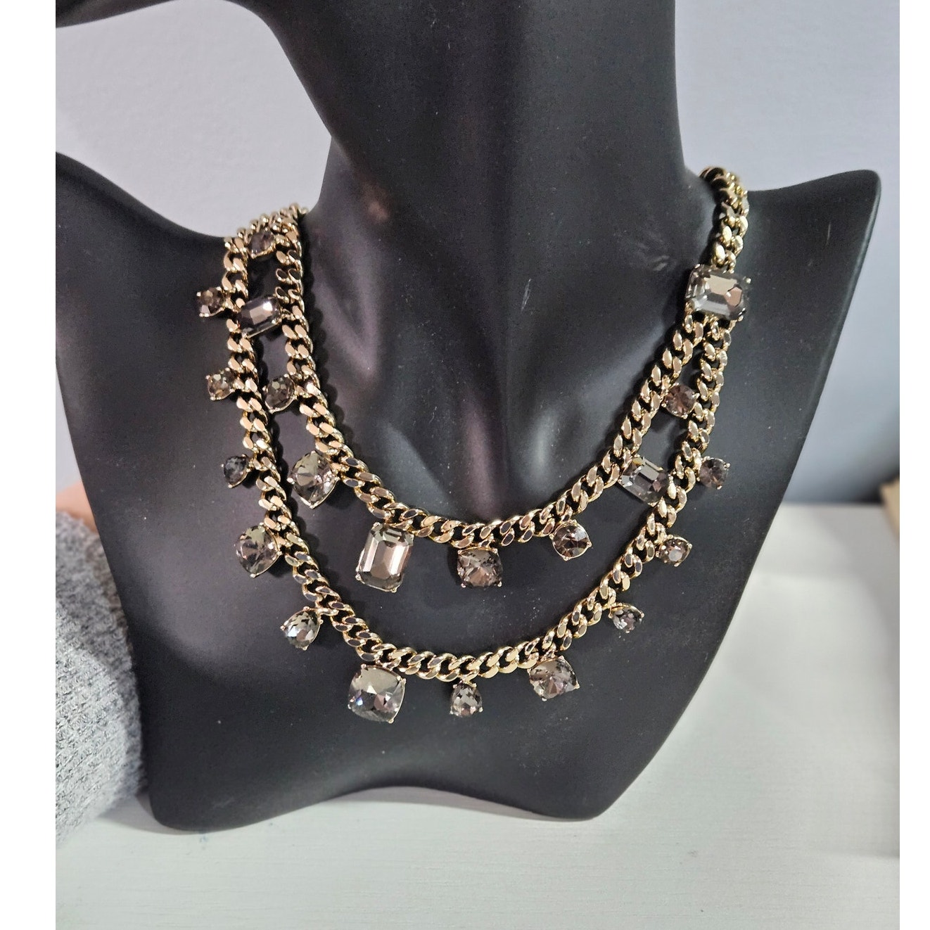 Givenchy Gold-Tone Mixed Crystal Layered Necklace 16 3 Extender 150$